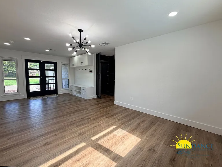 618 Country Club Ave — Photo 15