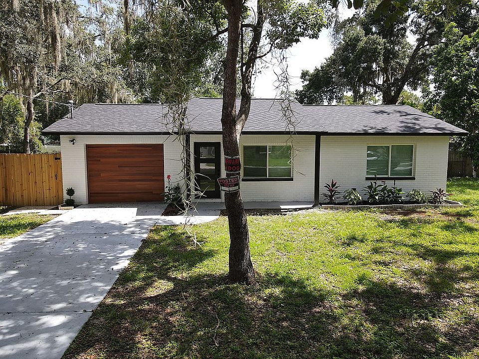 1st image of 8810 Doris Ln
