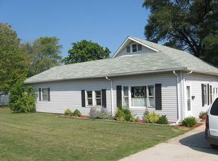 1004 Virginia St, Walkerton, IN