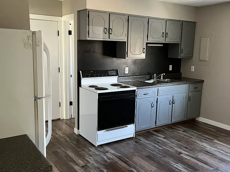815 Rose St #1 — Photo 5