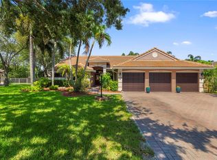 6242 Champlain Ter, Davie, FL 33331