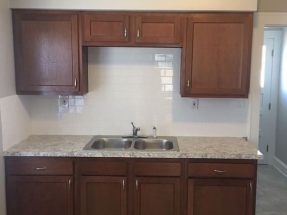 2nd image of 6816 Bradley Ave