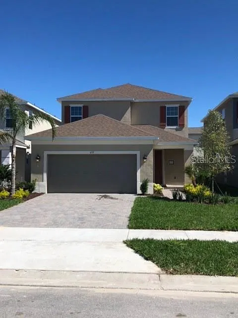 4 bed, 3.5 bath, 2582 sqft, $3,190 — Photo 1