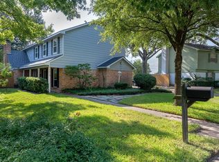 5619 Oak Trail Ln, Houston, TX 77091