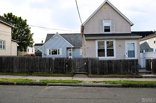 47 Christopher St #47 Photo 1