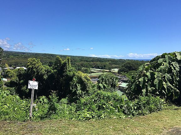 hamakua coast in distance