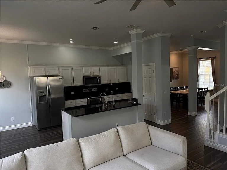 109 Grace Ave — Photo 11
