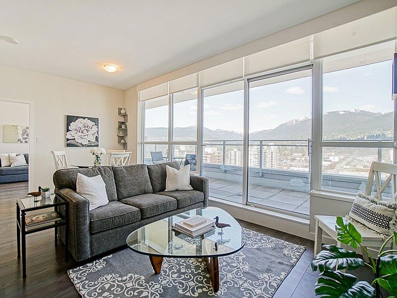 North Vancouver Apartment for rent - 2 Bedrooms — photo 4