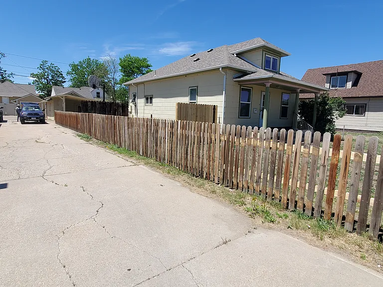 125 S Denver Ave — Photo 35