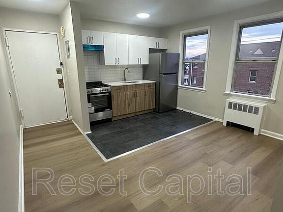 2nd image of 44 Irving St #7