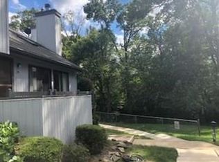 30 Lilac Ct, Monmouth Junction, NJ 08852