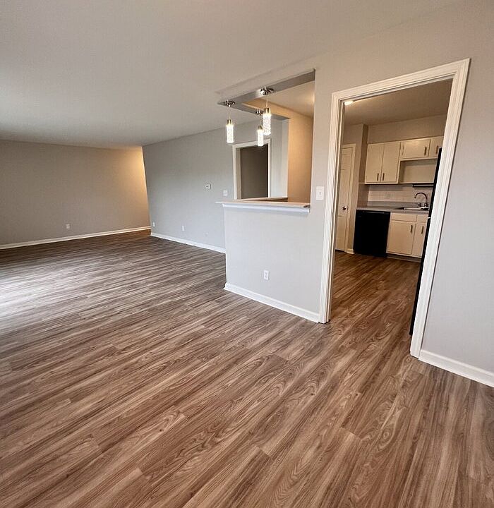 1st image of 3011 E 47th St APT C