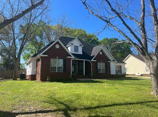 135 Hidden Springs Ct, Dothan, AL 36305