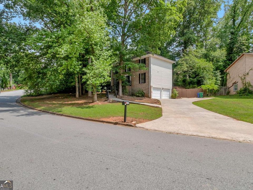 1st image of 1449 Golf Link Dr