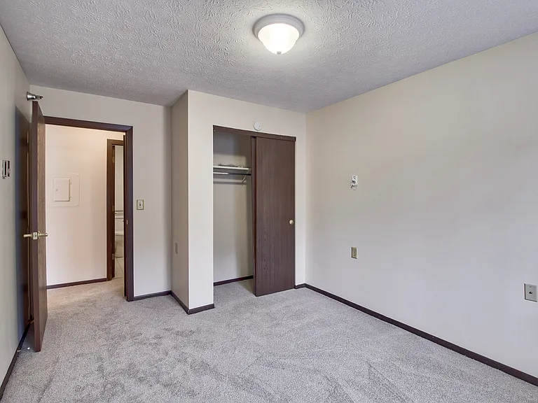 Colony Terrace Apartments — Photo 18