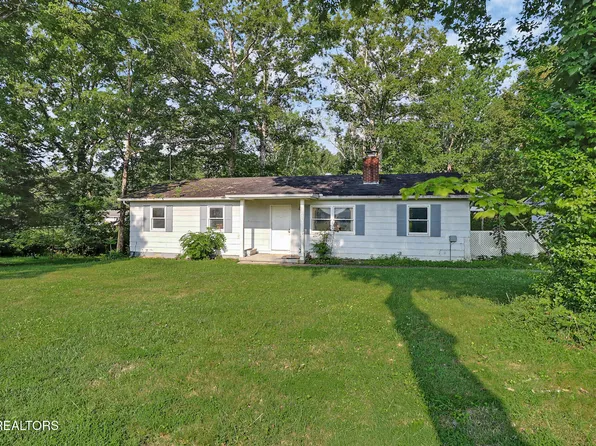 682 Dunbar Rd, Crossville, TN 38572