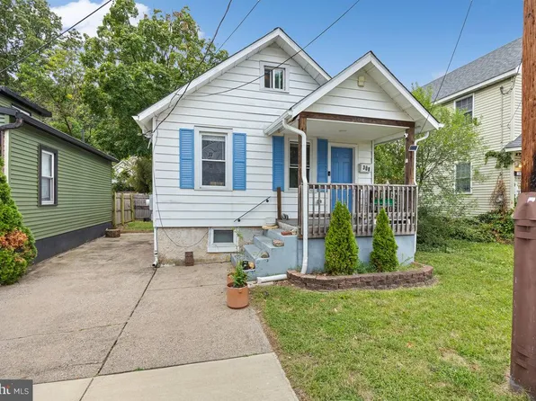 308 Saunders Ave, Bellmawr, NJ 08031