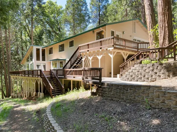 4160 Kingswood Trl, Pollock Pines, CA 95726