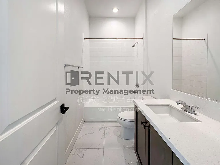 19206 Blackthorn Dr — Photo 19