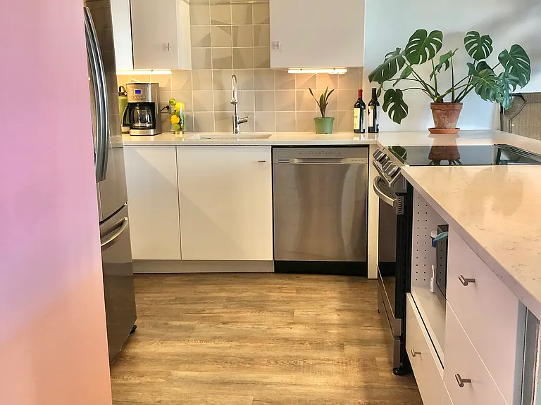 1360 N Sandburg Ter #1610C — Photo 8