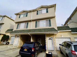 38 Courtney Loop, Staten Island, NY 10305