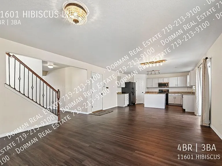 11601 Hibiscus Ln — Photo 8