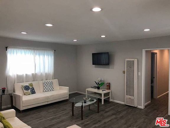 2nd image of 2314 Pacific Ave