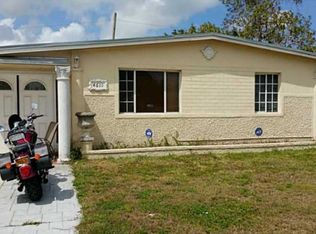 4611 SW 40th St, West Park, FL 33023