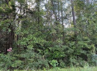 1900 Virecent Rd, Cantonment, FL 32533