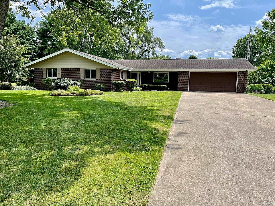 1st image of 4475 Douglas Dr