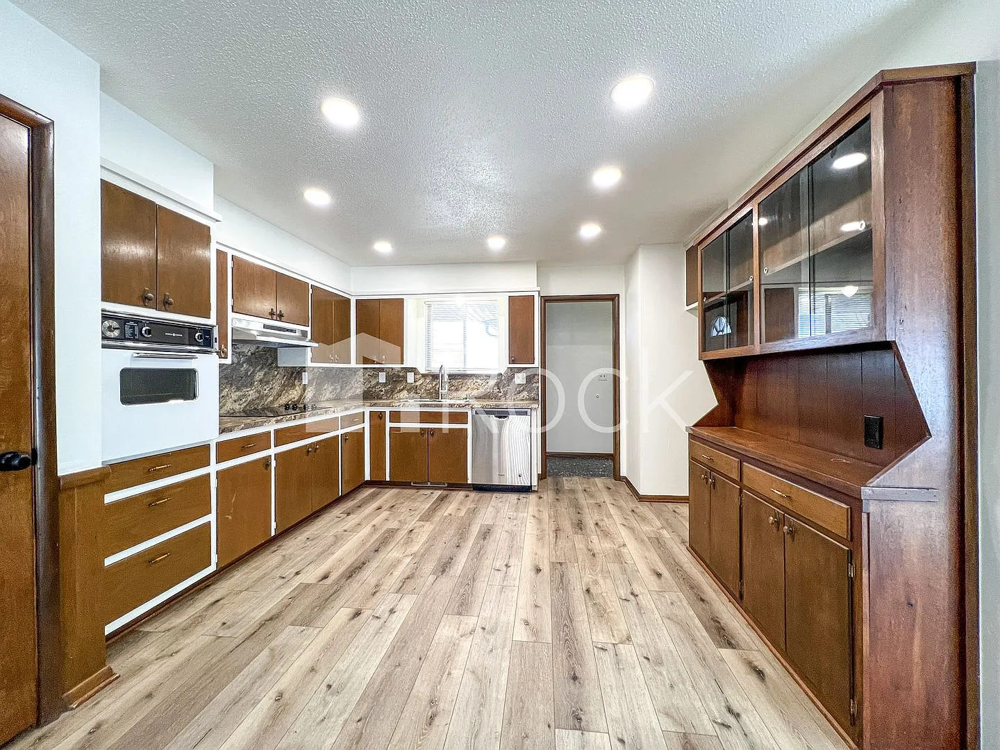 3-Bed 2-Bath Charming Mid-Century Modern — Photo 3
