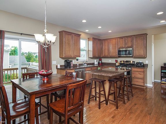 5th image of 1176 Galena Dr