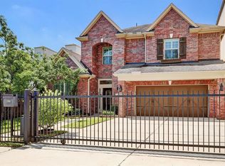 6021 Tyne St, Houston, TX 77007
