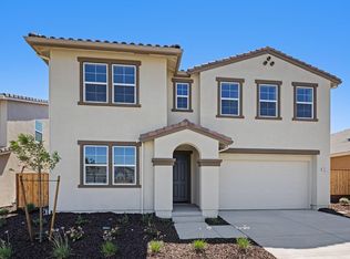 1911 Amaryllis Dr, Hollister, CA 95023