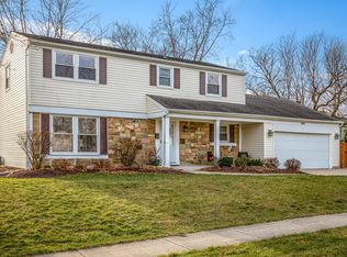 200 Covington Pl, Schaumburg, IL 60194