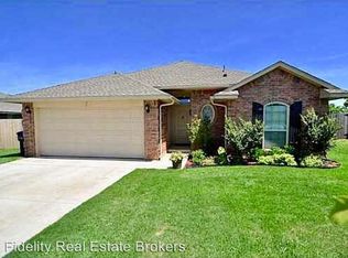 15816 Carriage House Rd, Edmond, OK 73013