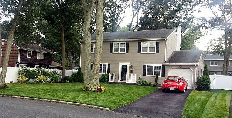 2nd image of 127 Wildwood Rd