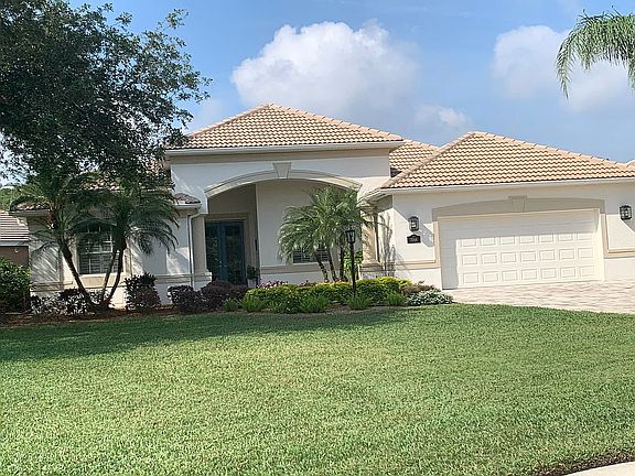 2nd image of 7044 Treymore Ct