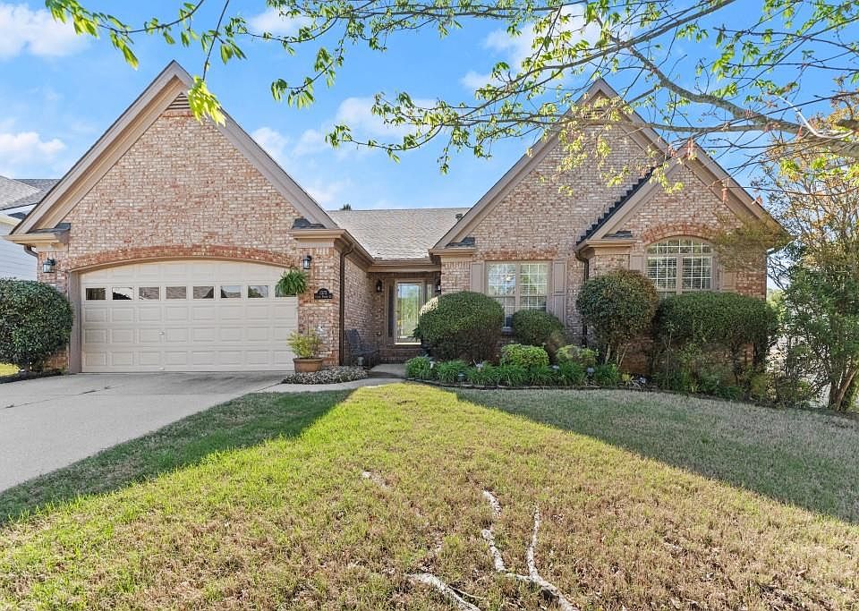 1st image of 1375 Creek Pointe Cir