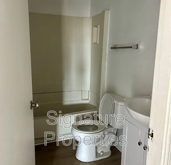 1055 Rives Rd #12 — Photo 13