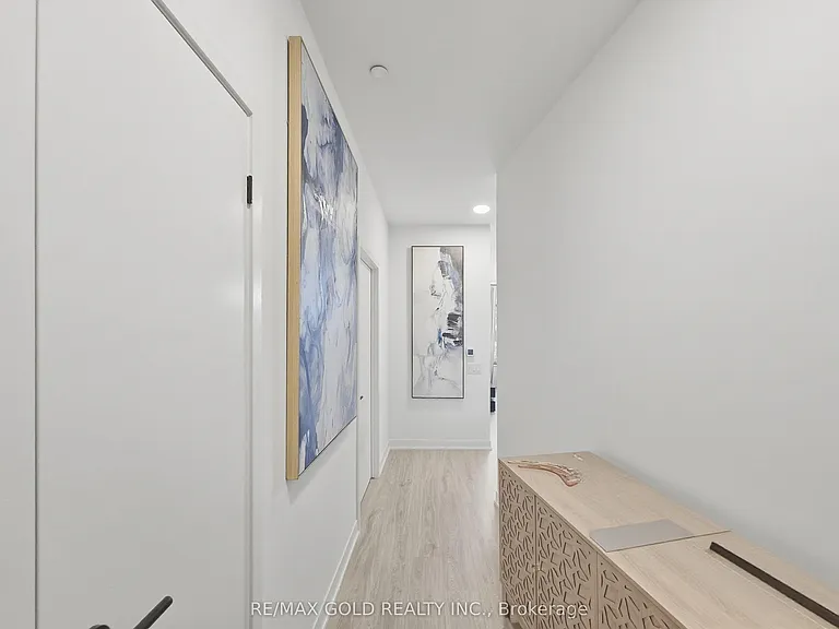 2495 Eglinton Ave W #208 — Photo 3