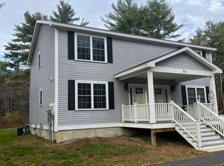 86 Reservoir Dr #B, Weare, NH 03281