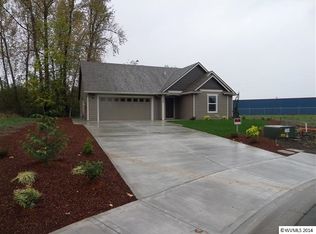 566 April Ct, Independence, OR 97351