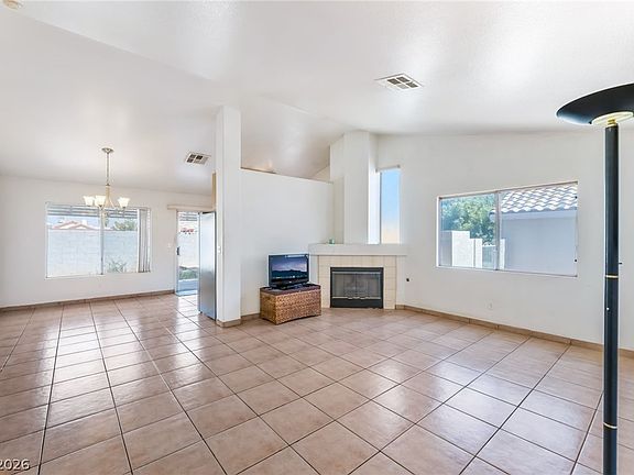 2nd image of 2220 Misty Ridge Cir