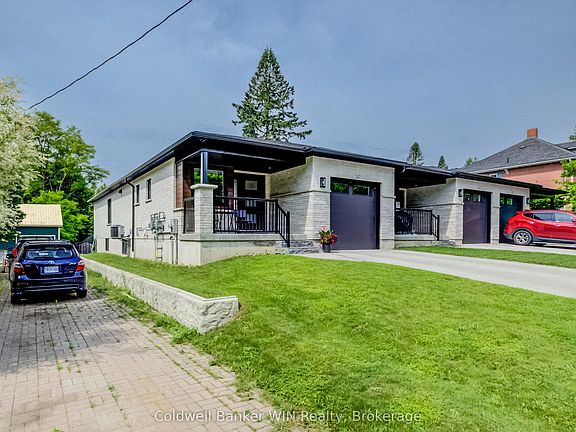 3rd image of 247 Fergus St N