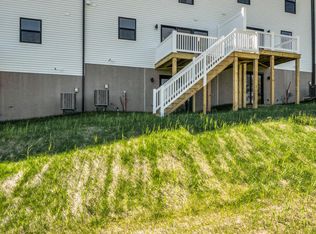 2141 S Autumn Chase Dr #21-04, Mechanicsburg, PA 17055