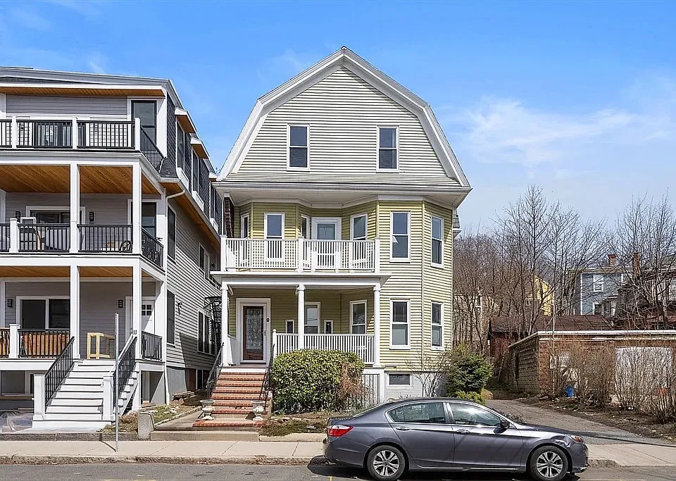 9 Sanborn Ave #3