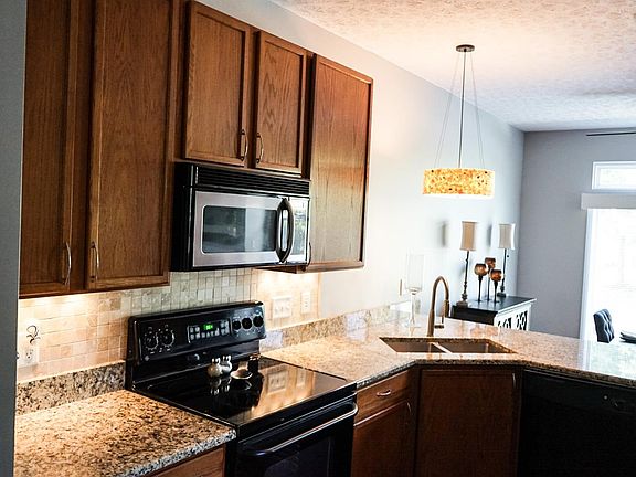 5th image of 3801 Thorngate Dr
