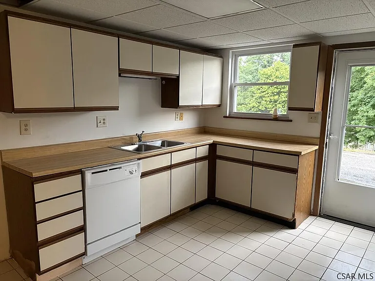 2853 Rean St #3 — Photo 7