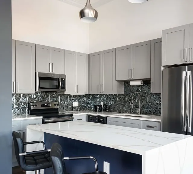 1410 Dolman St #103 — Photo 4